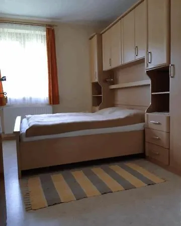 Angererhof-tragoess Am Gruenen Apartament