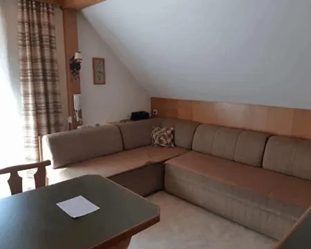 Angererhof-tragoess Am Gruenen Grossdorf (Styria)