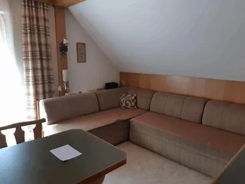 Angererhof-tragoess Am Gruenen Grossdorf (Styria)